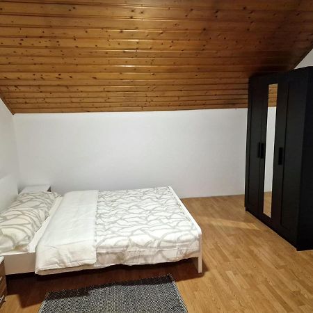 Kiki Privatne Sobe, Zagreb Airport Apartment Velika Gorica Luaran gambar